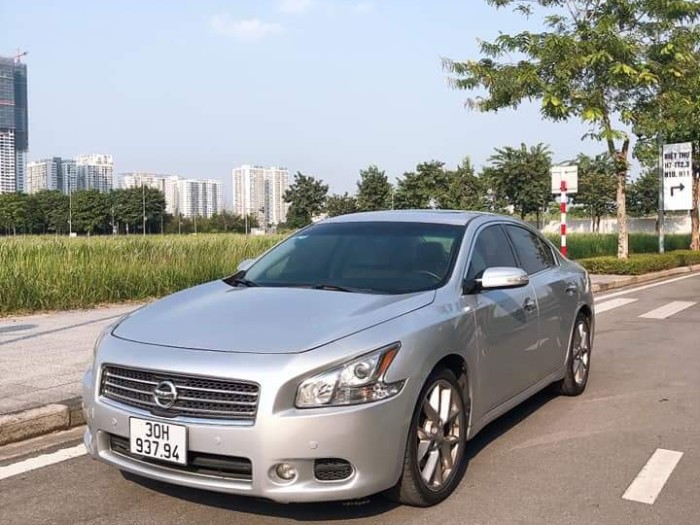 Nissan Maxima 3.5AT 2011 bạc .Nhập khẩu